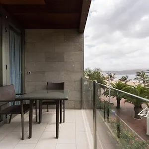 https://balcon-en-el-mar.in-canary-islands.com