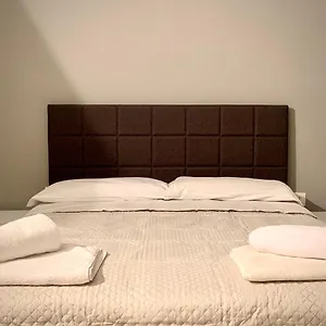 https://apartment-odesos.hotelinveneto.com
