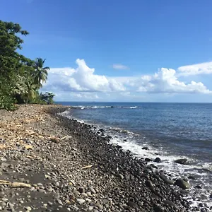 chez-ghilaine.comcaribbean.com/